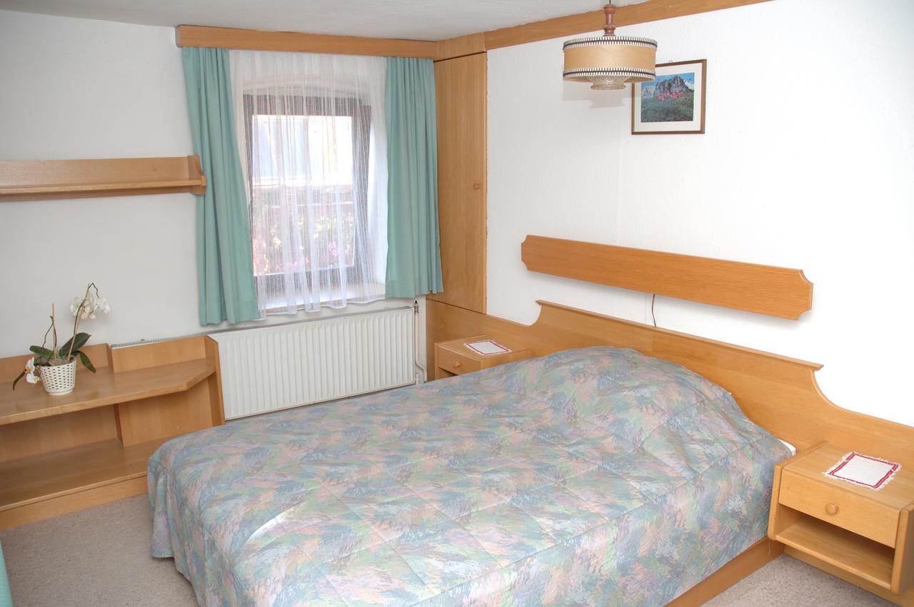 Kronenwirt Gurk Buitenkant foto